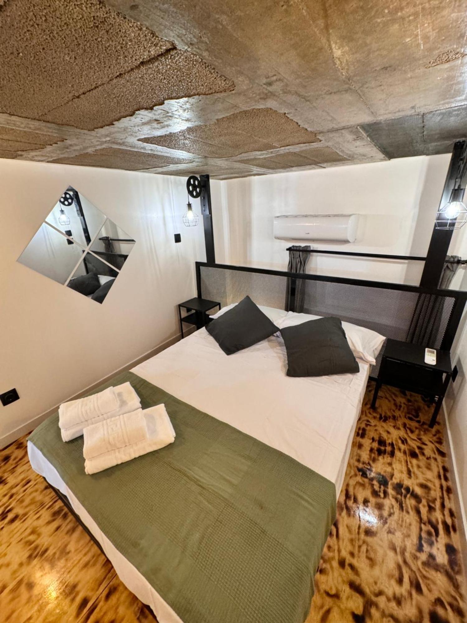 הוספיטלט דה יוברגאט Apart Con Terraza En Florida E2 מראה חיצוני תמונה